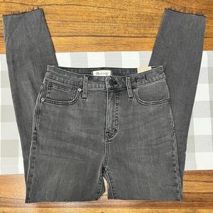 MADEWELL Curvy High-rise Skinny Jeans in Black Sea